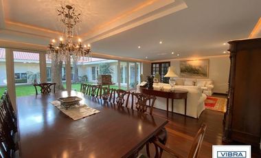 Magnífica residencia con alberca a la venta en las Lomas de Chapultepec, CDMX