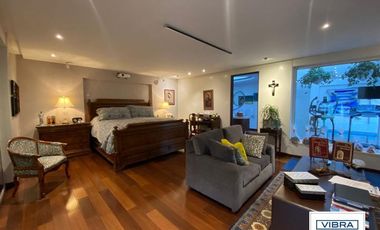 Magnífica residencia con alberca a la venta en las Lomas de Chapultepec, CDMX