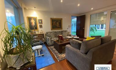 Magnífica residencia con alberca a la venta en las Lomas de Chapultepec, CDMX