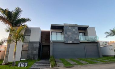 Casa - Punta Tiburón