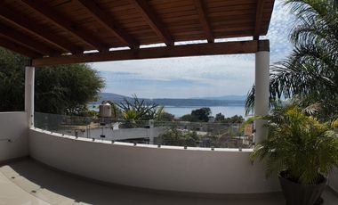 Casa en Pueblo Tequesquitengo