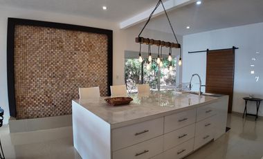 Casa en Pueblo Tequesquitengo