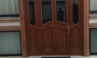 Edificio Comercial - Ciprés