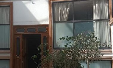 Edificio Comercial - Ciprés