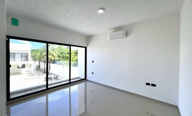 CASA CON ALBERCA EN VENTA EN LOMAS DIAMANTE