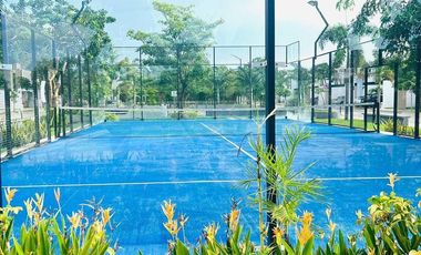 CASA EN VENTA AMUEBLADA TIPO VILLA EN PRIVADA YA' AX BEH, CONKAL.