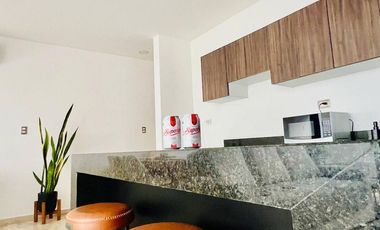 CASA EN VENTA AMUEBLADA TIPO VILLA EN PRIVADA YA' AX BEH, CONKAL.
