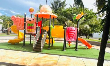CASA EN VENTA AMUEBLADA TIPO VILLA EN PRIVADA YA' AX BEH, CONKAL.