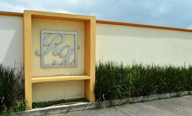 VENTA DE CASA EN FRACCIONAMIENTO RINCÓN DE XONACATLÁN