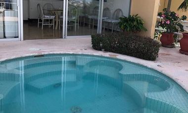 Vende y renta casa, ubicada en Las Brisas