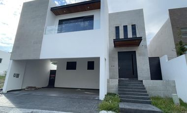 Casa en venta en Carolco, Monterrey NL