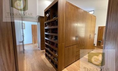 Casa en venta, Calzada Zavaleta