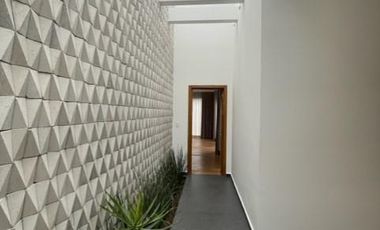 Casa en venta, Calzada Zavaleta