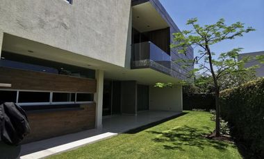 Casa en venta en Bosque de los Lagos, Jardines Univesidad, Zapopan