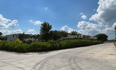 Casa en  Venta en Mérida en Privada 4 recámaras lista para entrega