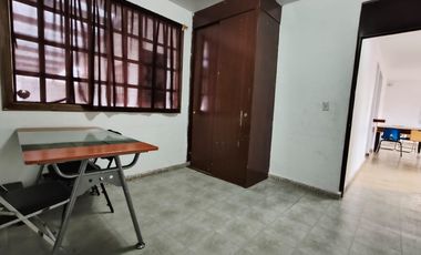 Edificio Comercial en venta con 3 Deptos, 6 locales comerciales en  Blvd Ojo de Agua SUP. 335 m2