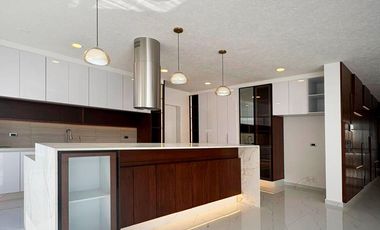 Casa en VENTA P. Potosí Lomas de Angelópolis Cholula Puebla.