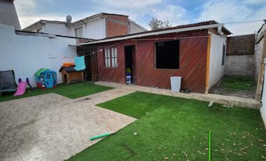 Casa en venta en LA CISTERNA