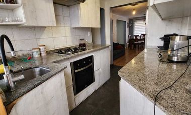 Casa en venta en LA CISTERNA