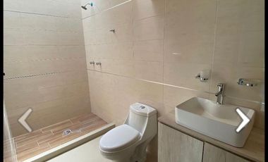 ASA SEMINUEVA DOS NIVELES, RESIDENCIAL MONTENOVO, PACHUCA, HGO.