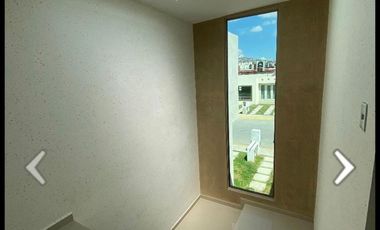 ASA SEMINUEVA DOS NIVELES, RESIDENCIAL MONTENOVO, PACHUCA, HGO.