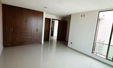 ASA SEMINUEVA DOS NIVELES, RESIDENCIAL MONTENOVO, PACHUCA, HGO.