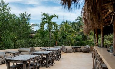 HOTEL EN VENTA/ TULUM/ ZONA HOTELERA/SEGUNDA LINEA DE PLAYA/ ROI ASEGURADO.