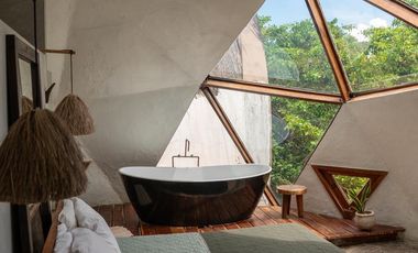 HOTEL EN VENTA/ TULUM/ ZONA HOTELERA/SEGUNDA LINEA DE PLAYA/ ROI ASEGURADO.