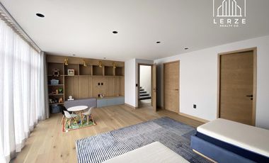 Casa en Condominio en Venta, Pedregal. C