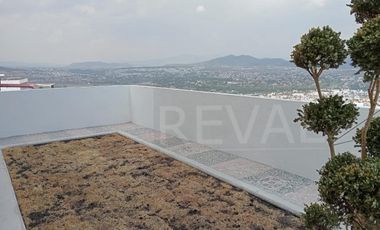 Linda Casa de Autor en Venta y Renta en Cumbres del Lago Juriquilla
