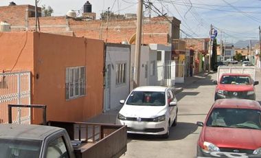 Casa en Venta a 10 min de Centro Comercial el Dorado.