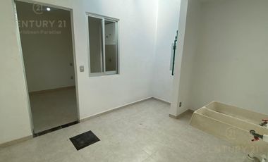 Oportunidad Única en Senderos de Mayakoba – Casa Exclusiva en Venta C3906