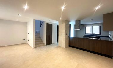 Casa en Renta en Condominio: Villa Magna, El Campanario