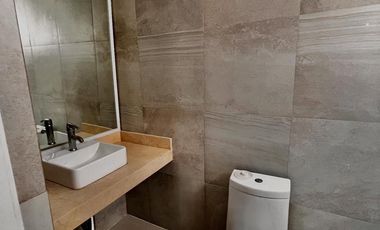 CASA EN RENTA EN CONTRY