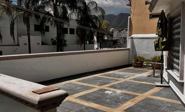 CASA EN RENTA EN CONTRY