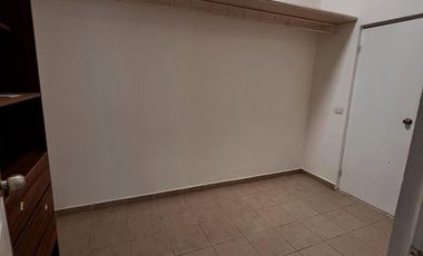 CASA EN RENTA EN CONTRY