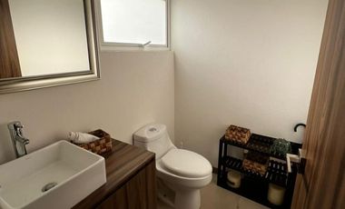 RENTA DE CASA EN RESIDENCIAL ESMERALDA EN SAN MATEO ATENCO