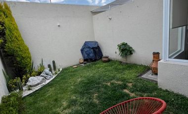 RENTA DE CASA EN RESIDENCIAL ESMERALDA EN SAN MATEO ATENCO