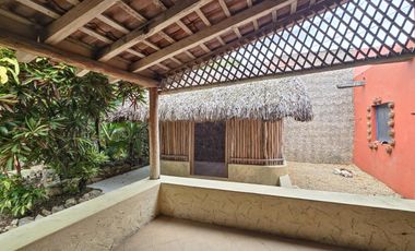 Casa Colonial en Venta | Frente al Convento Sisal Valladolid