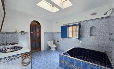 Casa Colonial en Venta | Frente al Convento Sisal Valladolid