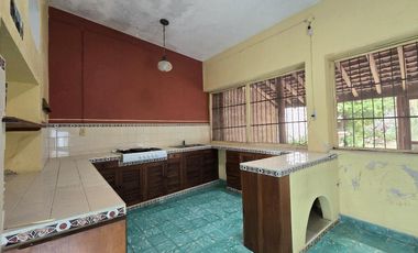 Casa Colonial en Venta | Frente al Convento Sisal Valladolid