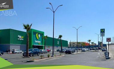 RENTA DE LOCALES COMERCIALES EN PLAZA COMERCIAL JOSE MA IGLESIAS