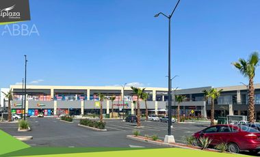 RENTA DE LOCALES COMERCIALES EN PLAZA COMERCIAL JOSE MA IGLESIAS