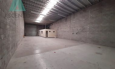 Renta de Bodega Comercial por Complejo Industrial Norte, Tanch
