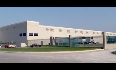 Bodega   en  Parque Industrial de  Guadalupe