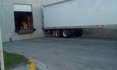 Bodega   en  Parque Industrial de  Guadalupe