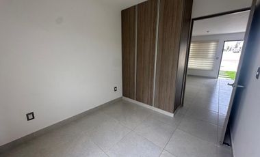 Casa - Fraccionamiento Candora