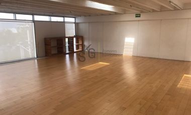 Local enRenta sobre Avenida Jesus del Monte, en  Segundo  Piso, Jesús del Monte, Interlomas