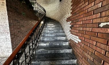 Local En Renta Calzada De Los Arcos 23