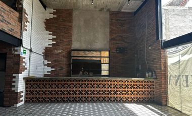 Local En Renta Calzada De Los Arcos 23